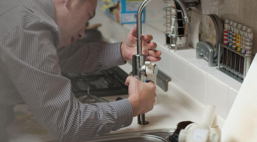 Local tankless water heater installation in Adams, NE